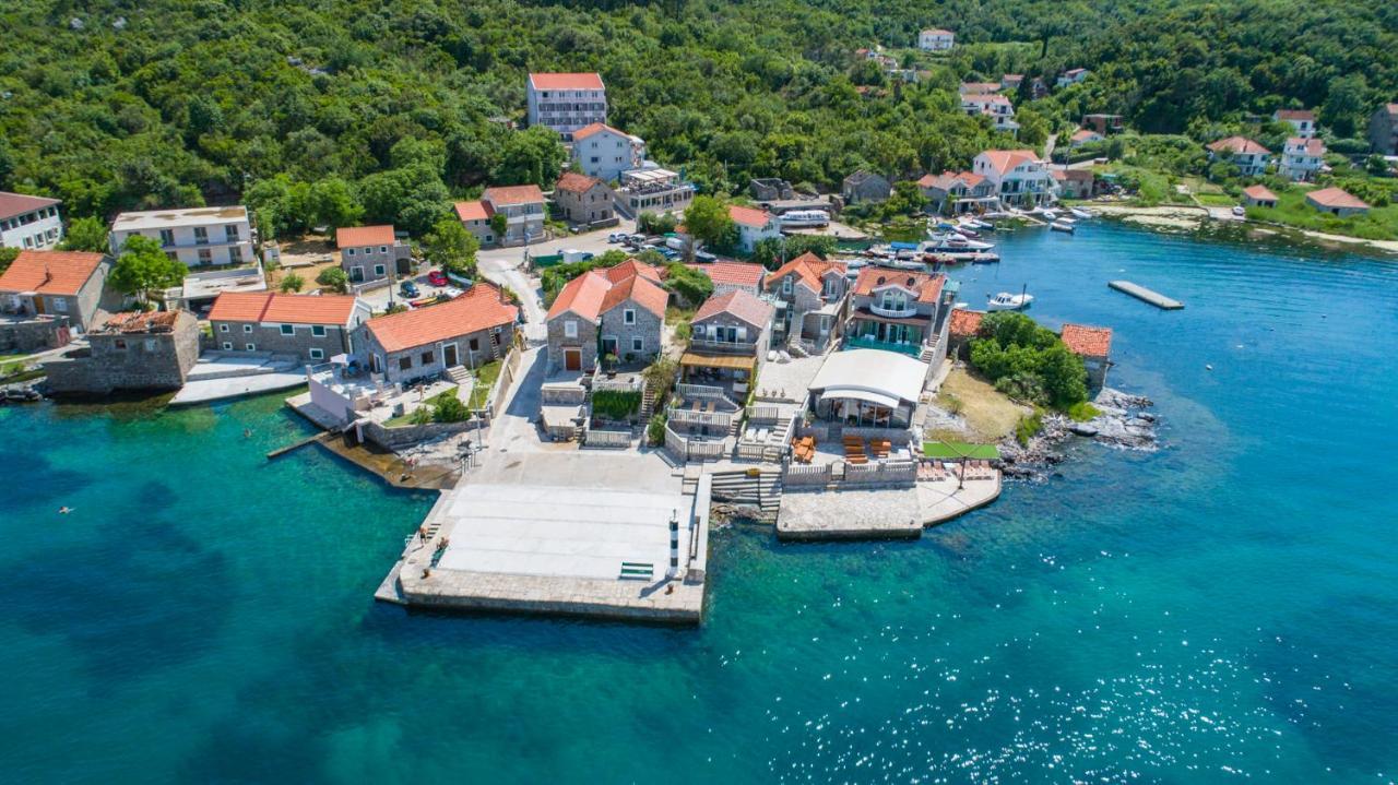 Вилла Family House Bjelila Тиват Экстерьер фото
