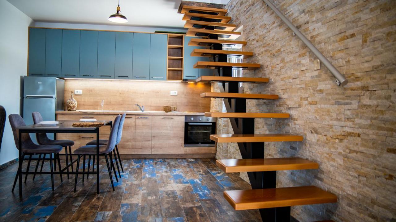 Вилла Family House Bjelila Тиват Экстерьер фото