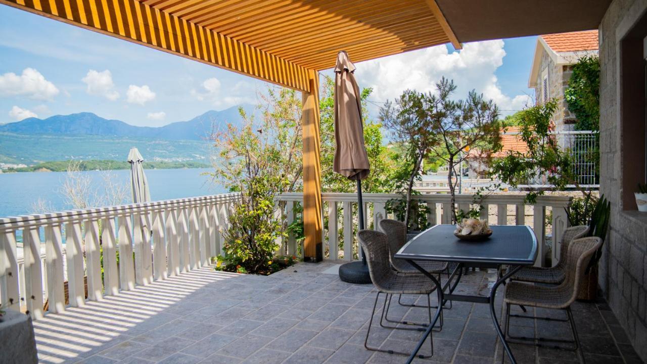 Вилла Family House Bjelila Тиват Экстерьер фото